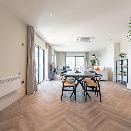 Penthouse River View! Wow Liverpool Extérieur photo