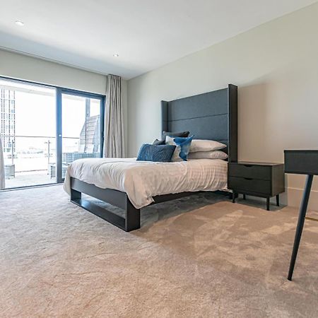 Penthouse River View! Wow Liverpool Extérieur photo