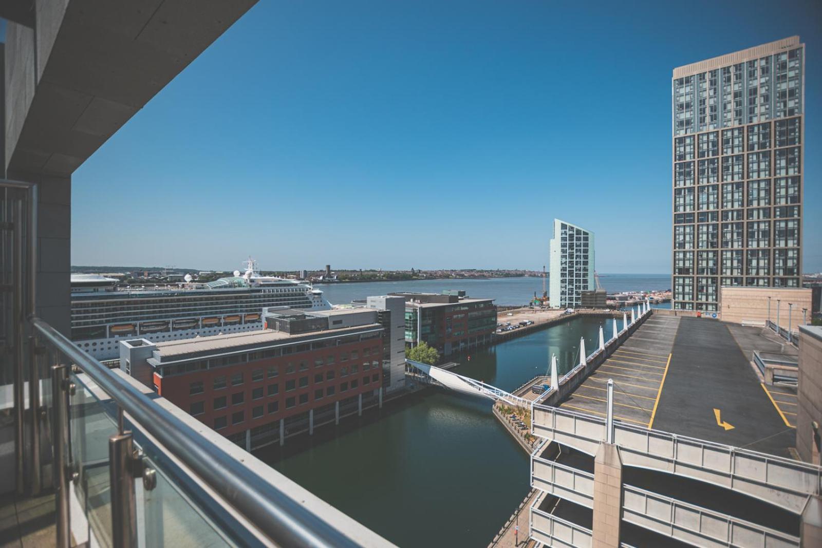 Penthouse River View! Wow Liverpool Extérieur photo