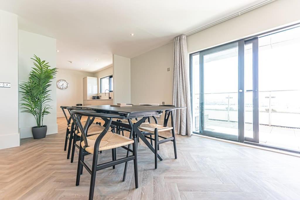 Penthouse River View! Wow Liverpool Extérieur photo